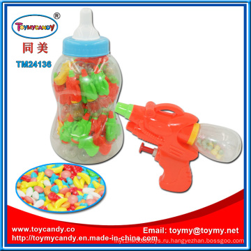 Пластиковые бутылки водяной пистолет ребенок игрушка с конфетами